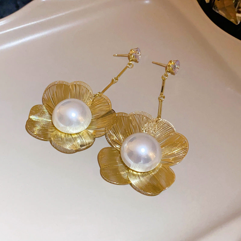 Wholesale Diamond Inlaid Flower Oval Pearl Alloy Earrings